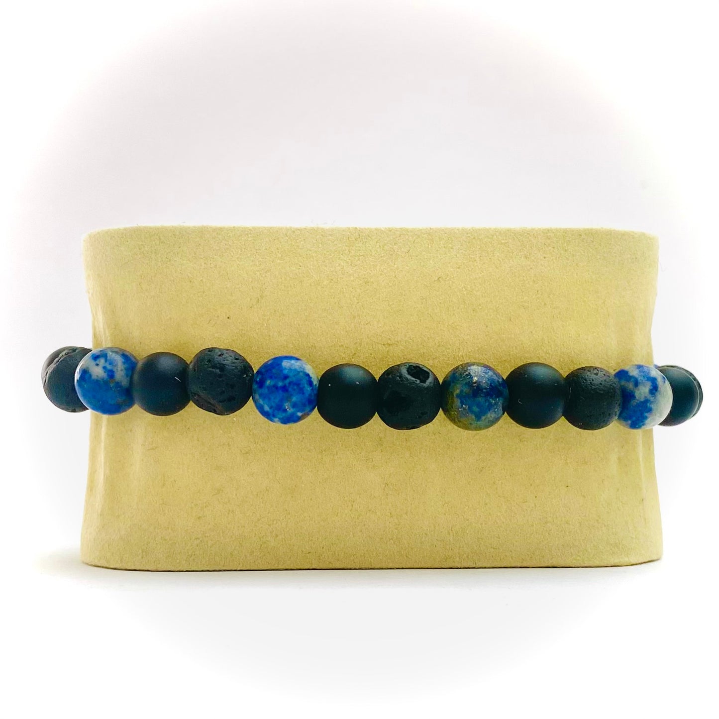 Pulsera lapizlazuli, onix y volcanica